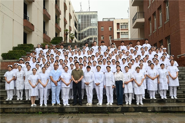 长江大学医学部成功举办第十四届杏林文化节·护理技能操作大赛